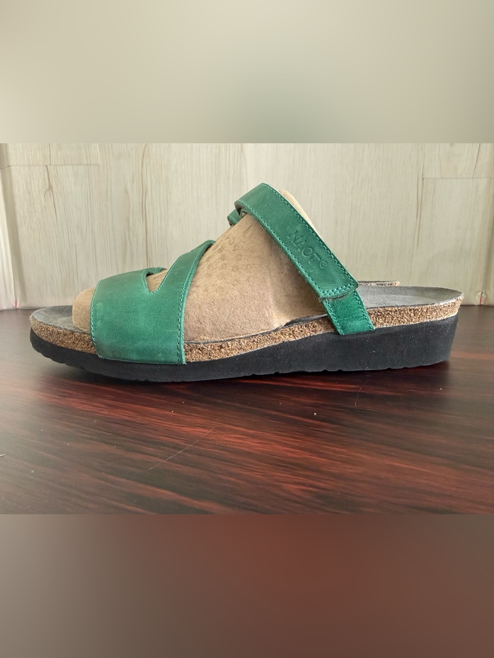 Naot Gabriela Slide Sandal Size 40/9 Women’s Green Good Condition Lightweight - Picture 5 of 12